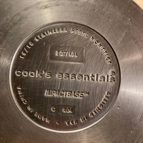 cooks essentials 2 quart cooking pot and lid - Picture 2 of 3